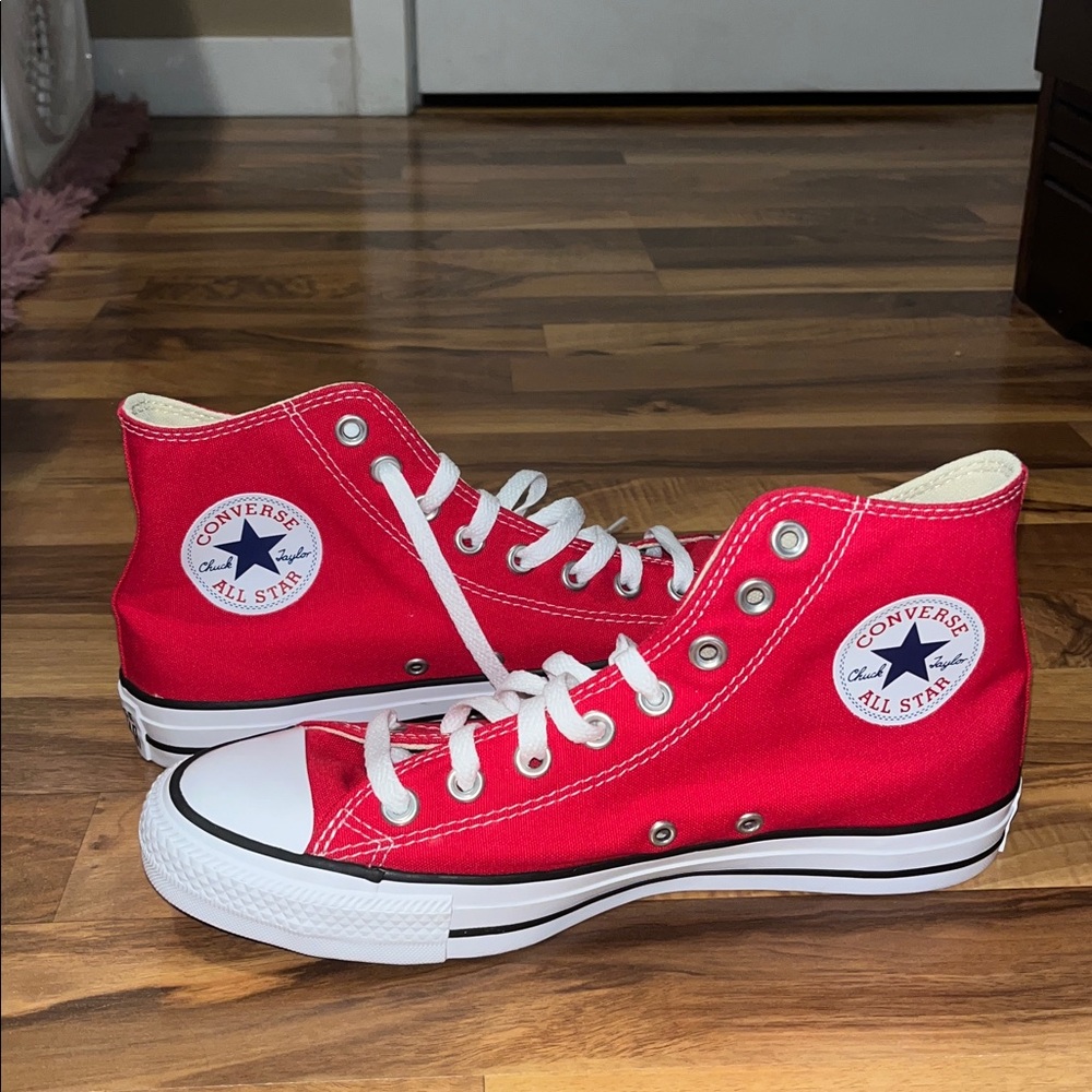 Converse Classic Red Canvas High-Tops